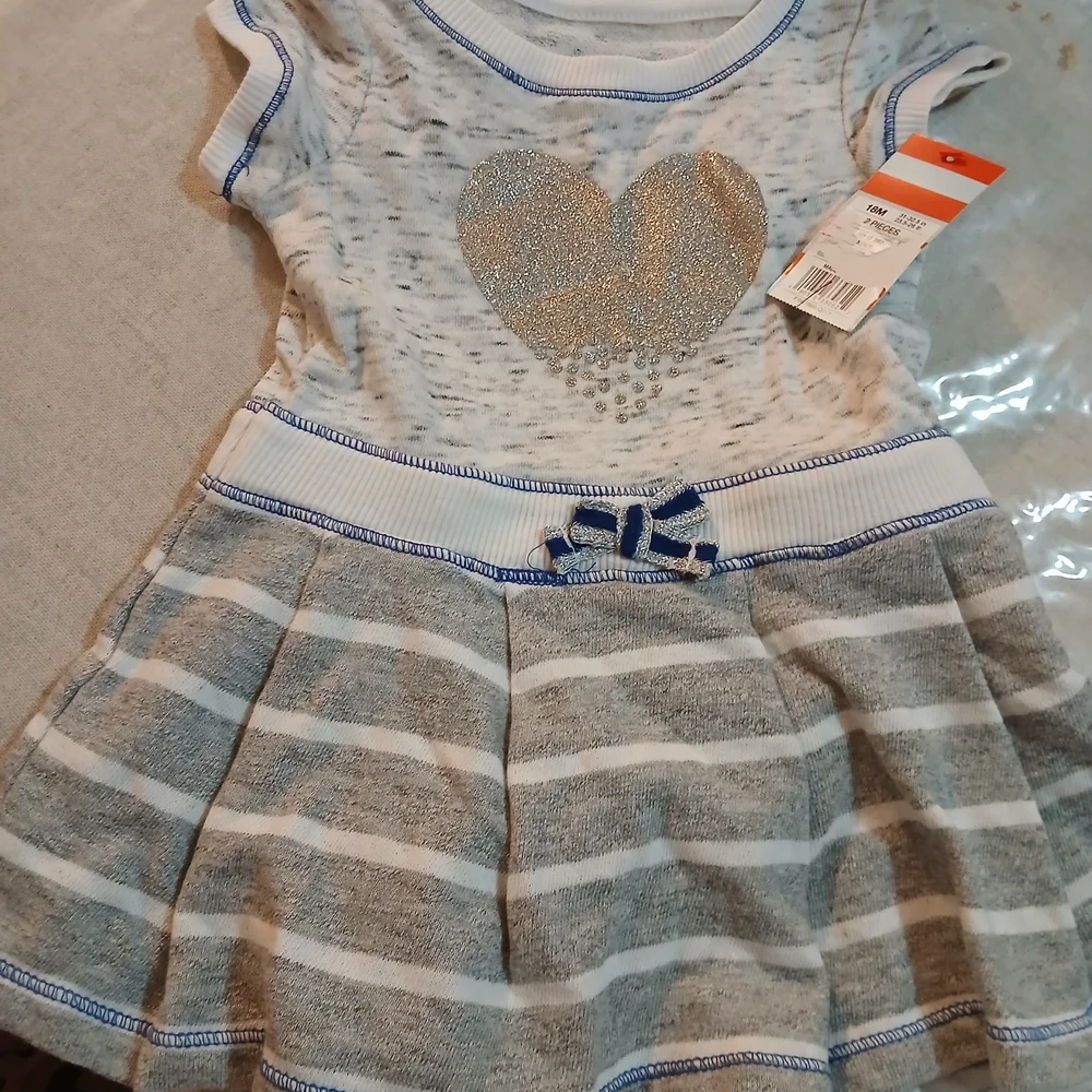 Striped Dress with Heart Design - Picture 2 of 7